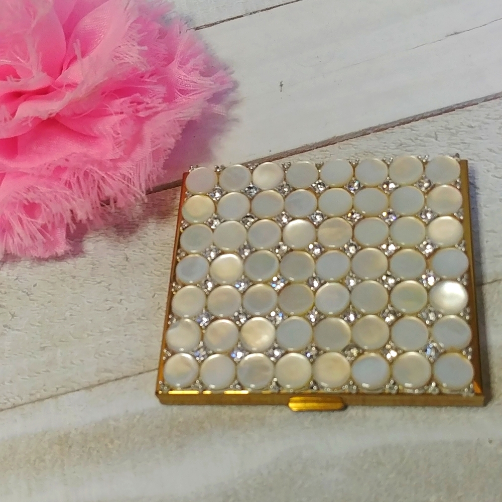 Vintage Marhill 50'-60's Genuine Mother of Pearl Compact with Puff and Sticker